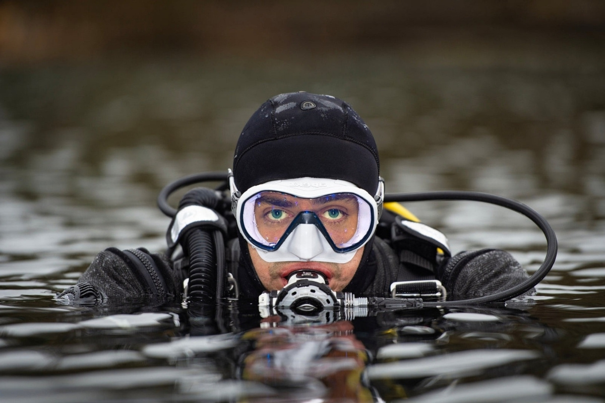 How to Care for Silicone & Tempered‑Glass Masks