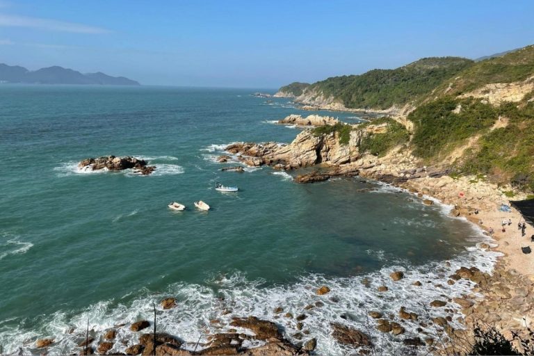 Snorkeling Spots in Hong Kong Tides, Access & Hazards